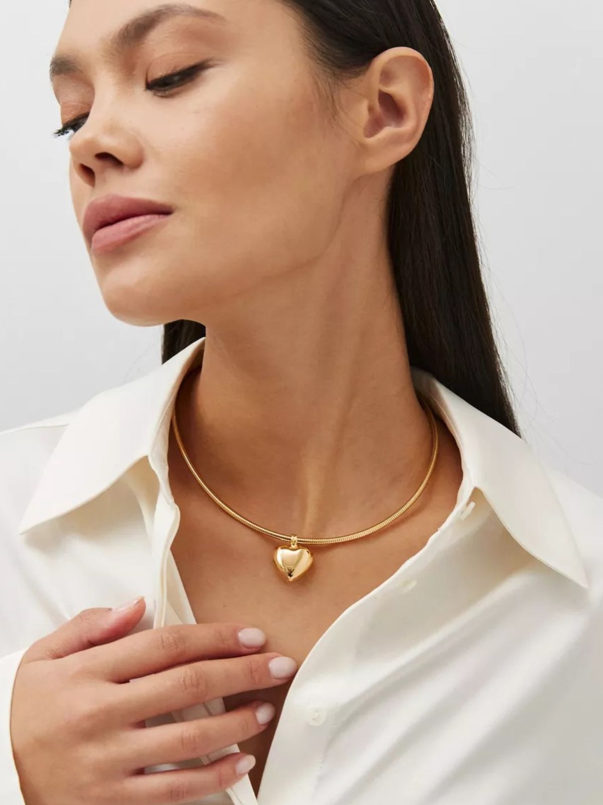 Collier cœur doré, pendentif bombé, acier titane femme, ras de cou, chaîne rigide, modèle Marietta - Collier - Or 21 - 40cm