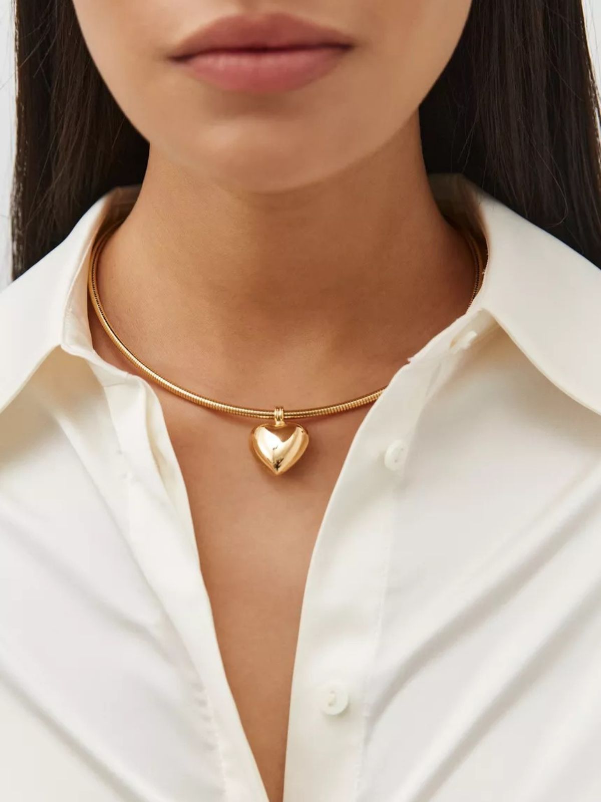 Collier cœur doré, pendentif bombé, acier titane femme, ras de cou, chaîne rigide, modèle Marietta - Collier - Or 21 - 40cm