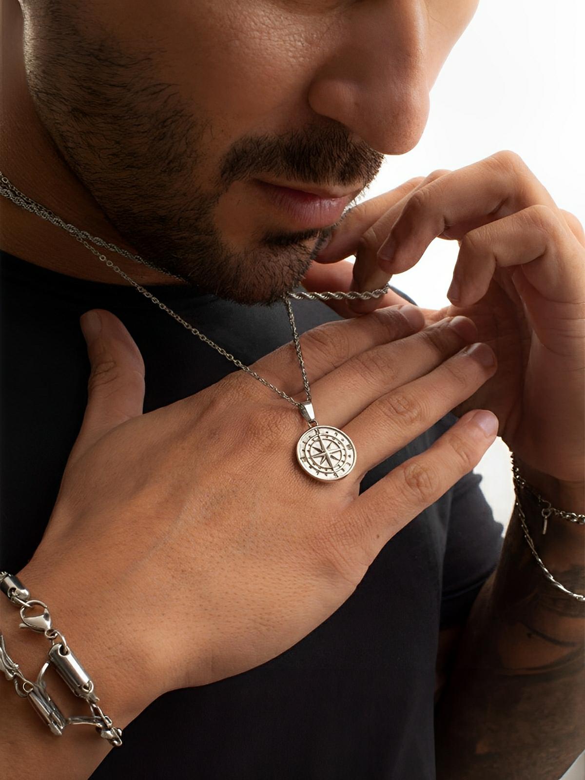 Collier pendentif boussole, en acier inoxydable, maille forçat, modèle Stanley - Collier - Argent 60 cm