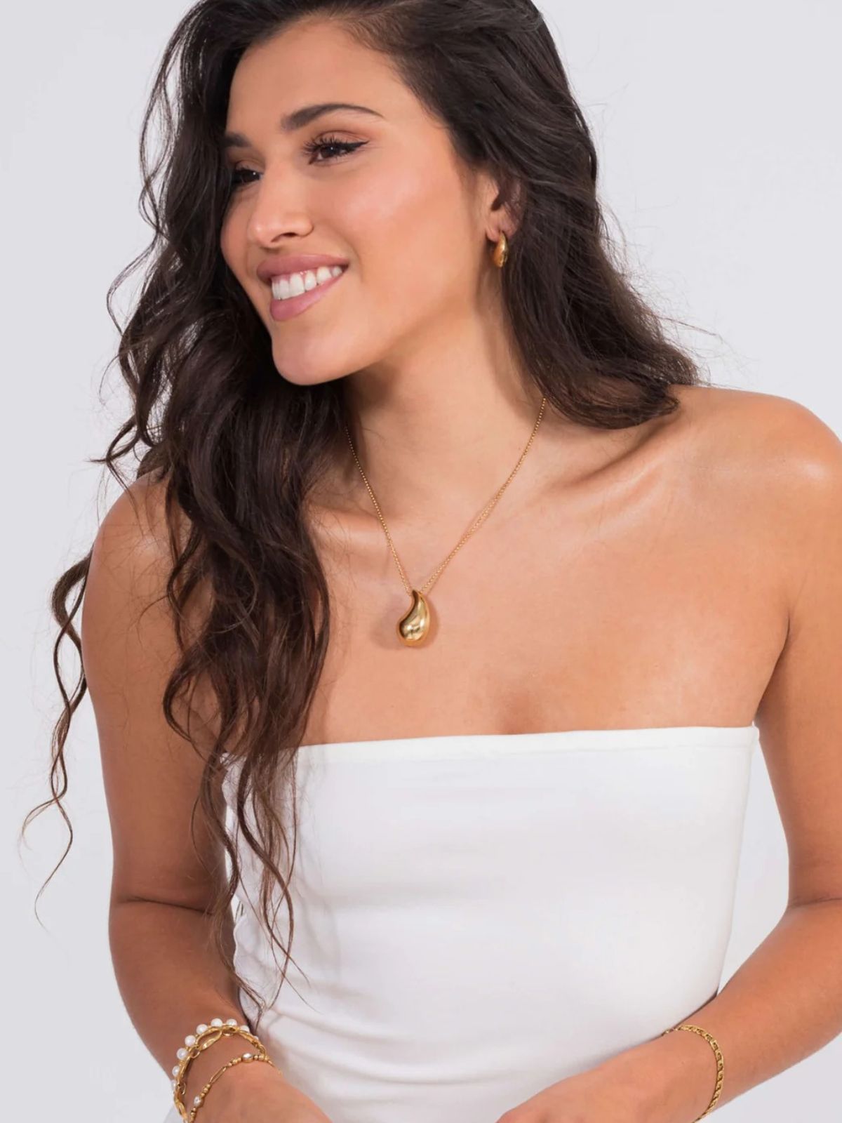 Collier pendentif goutte d'eau, chaîne os de serpent, style minimaliste, bijou doré ou argenté, modèle Flora - Collier - Or 45 cm