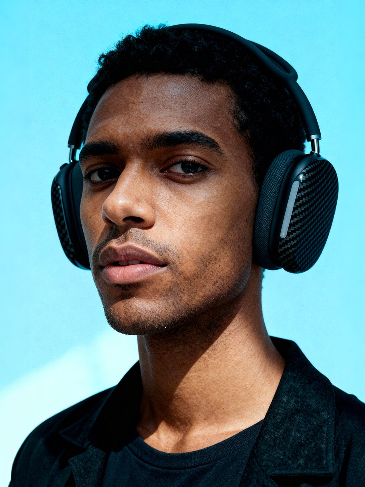 Coque AirPods Max carbone, protection intégrale, design léger, texture fibre carbone, accessoire premium, modèle Eryx - Accessoire AirPods Max - Carbone