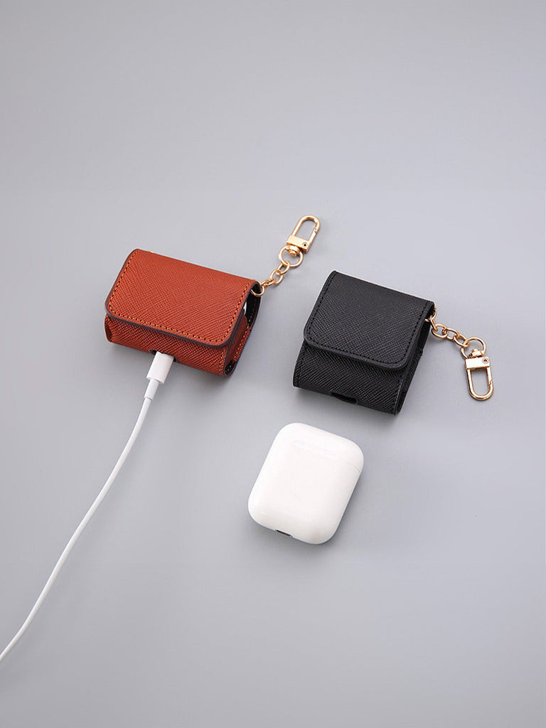 Coque AirPods simili vegan rigide, housse avec mousqueton, fermeture pression, protection waterproof, étui transport élégant, modèle Cédianne - Écouteurs sans fil - Marron AirPods Pro 1 à 2