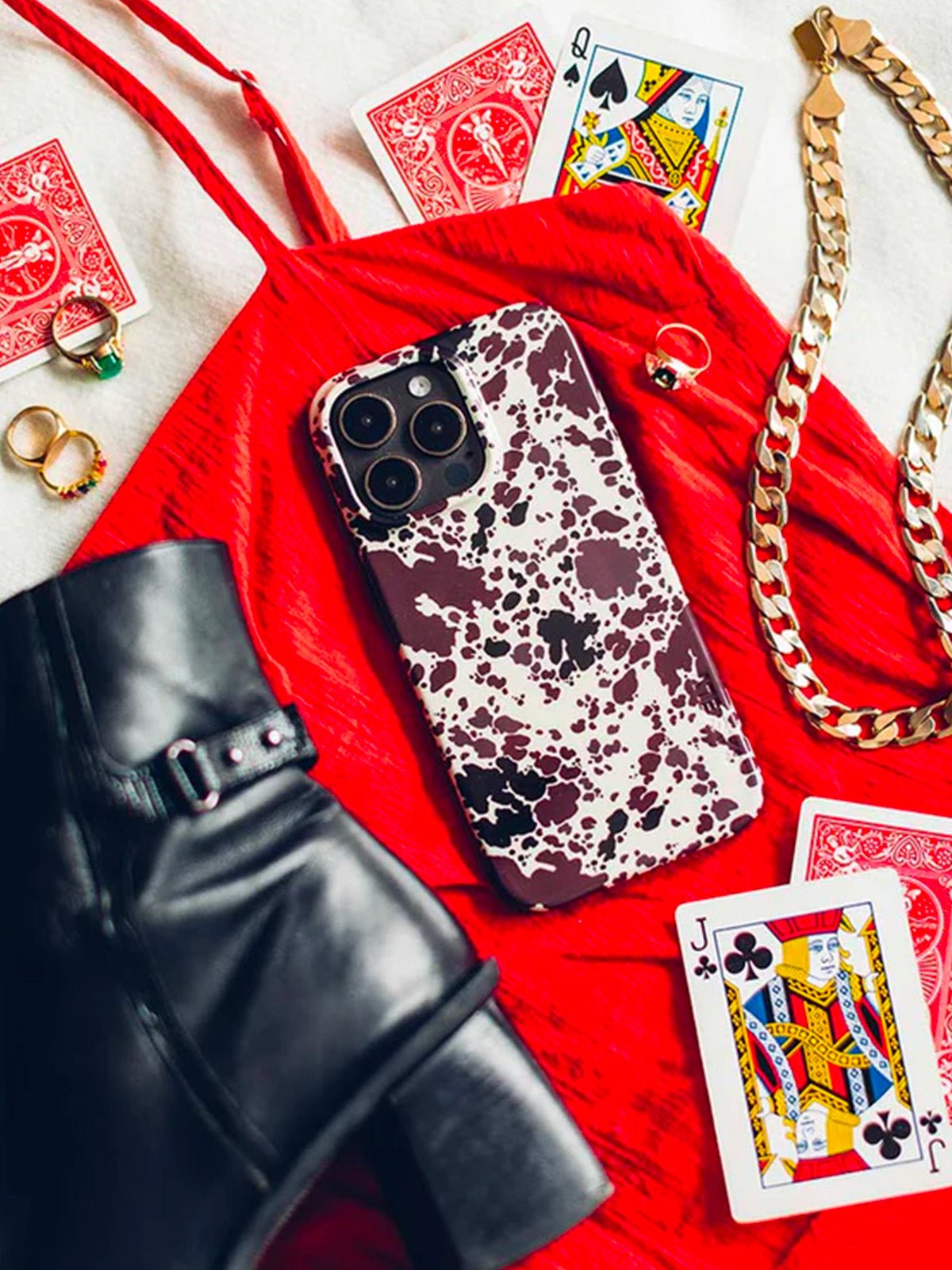 Coque iPhone, motif vache, protection antichoc, design original, style cow - girl, coque rigide stylée, modèle Calamity - Coque iPhone - Blanc et marron iPhone X