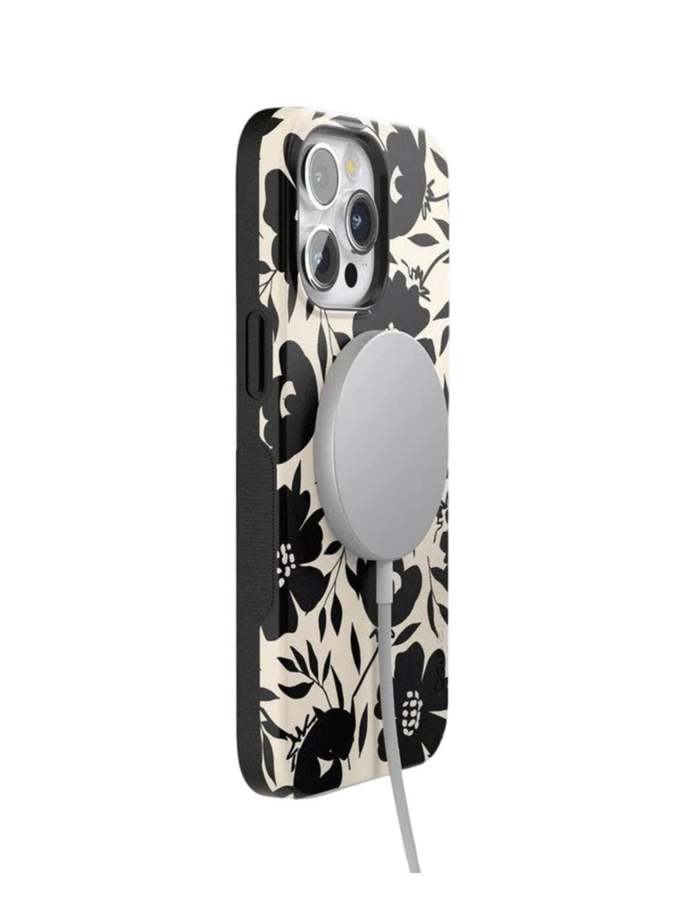 Coque iPhone noir et blanc, motif floral graphique, protection antichoc, finition mate ou brillante, compatible MagSafe, modèle Psica - Coque iPhone - Noir et blanc iPhone 11