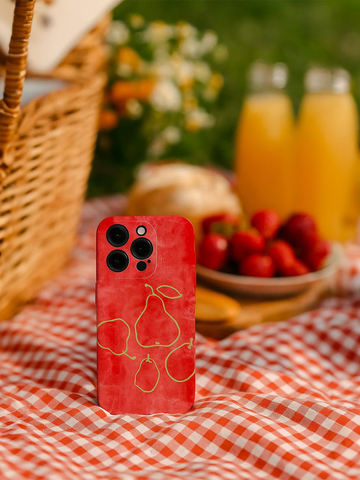 Coque iPhone rouge motif poires, protection antichoc, design original, toucher mat, compatible MagSafe, modèle Bautie - Coque iPhone - Rouge iPhone X