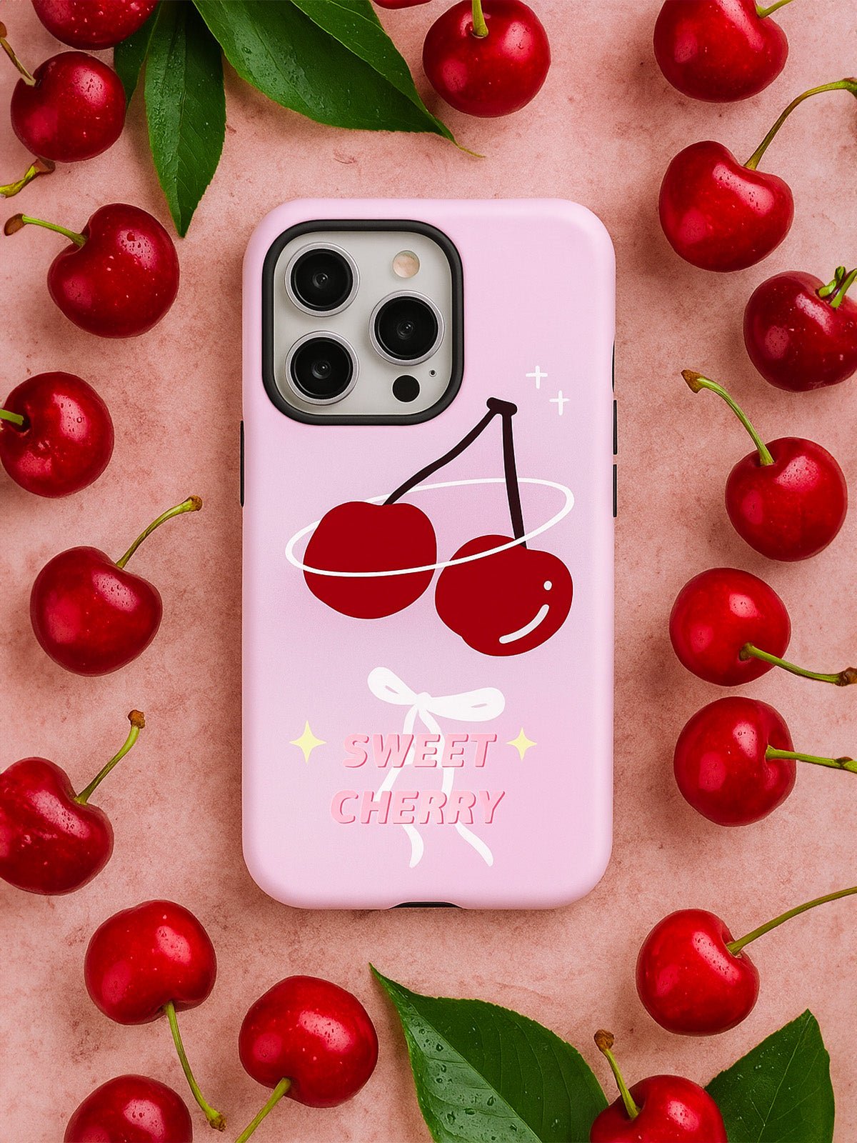 Coque iPhone Sweet Cherry rose, motif cerises ruban, protection antichoc, surface mate, compatible charge sans fil, modèle Cherry - Coque iPhone - Rose iPhone XR