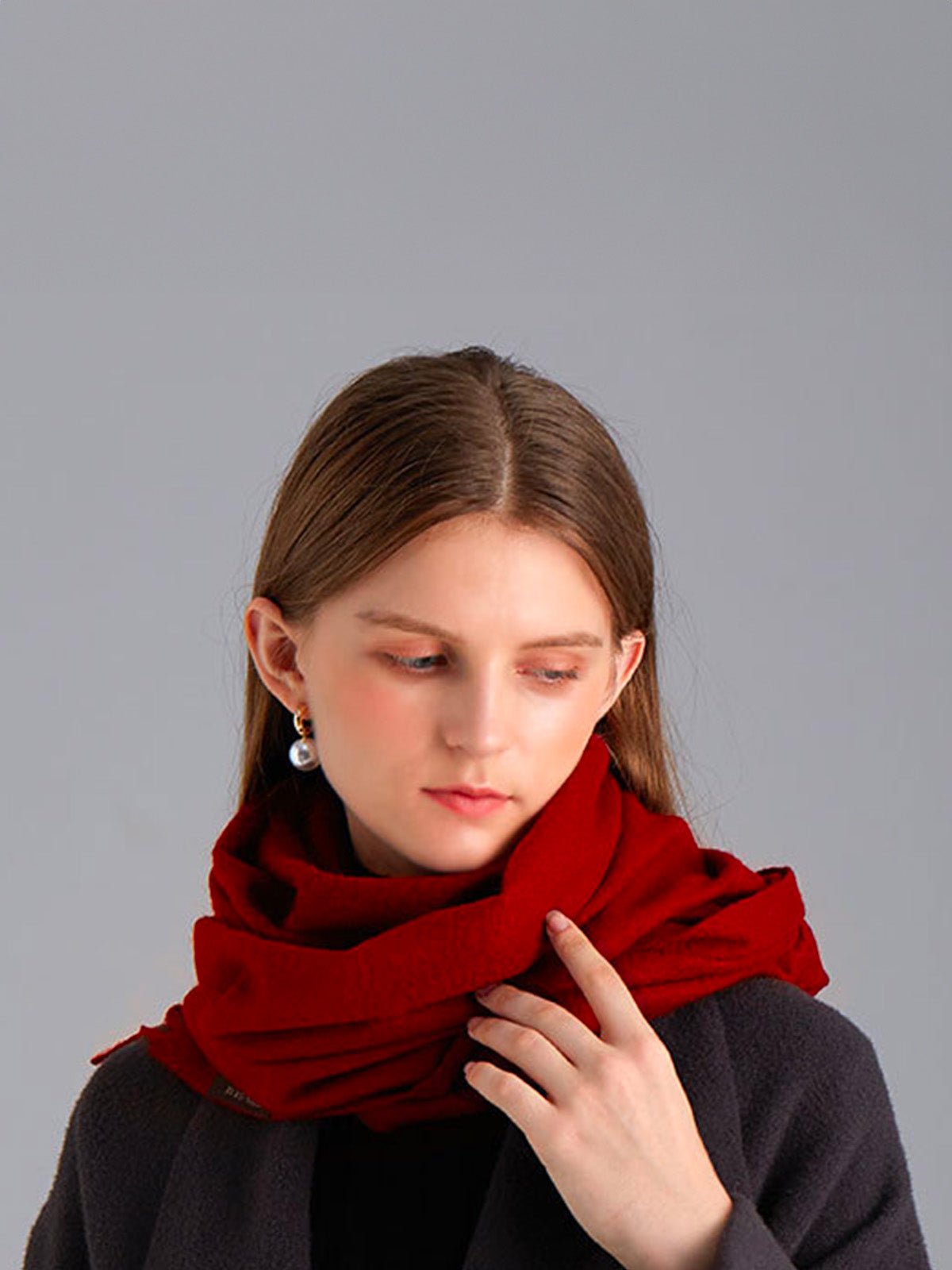 Écharpe 100% cachemire, chaude et douce, pour femme et homme, idéale hiver, cadeau raffiné, finition à franges, longueur généreuse, modèle Ines - Écharpe - Bordeaux