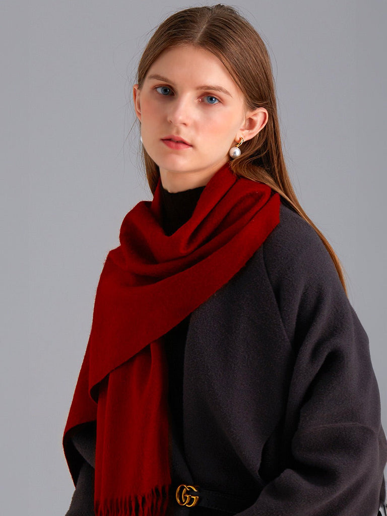 Écharpe 100% cachemire, chaude et douce, pour femme et homme, idéale hiver, cadeau raffiné, finition à franges, longueur généreuse, modèle Ines - Écharpe - Bordeaux