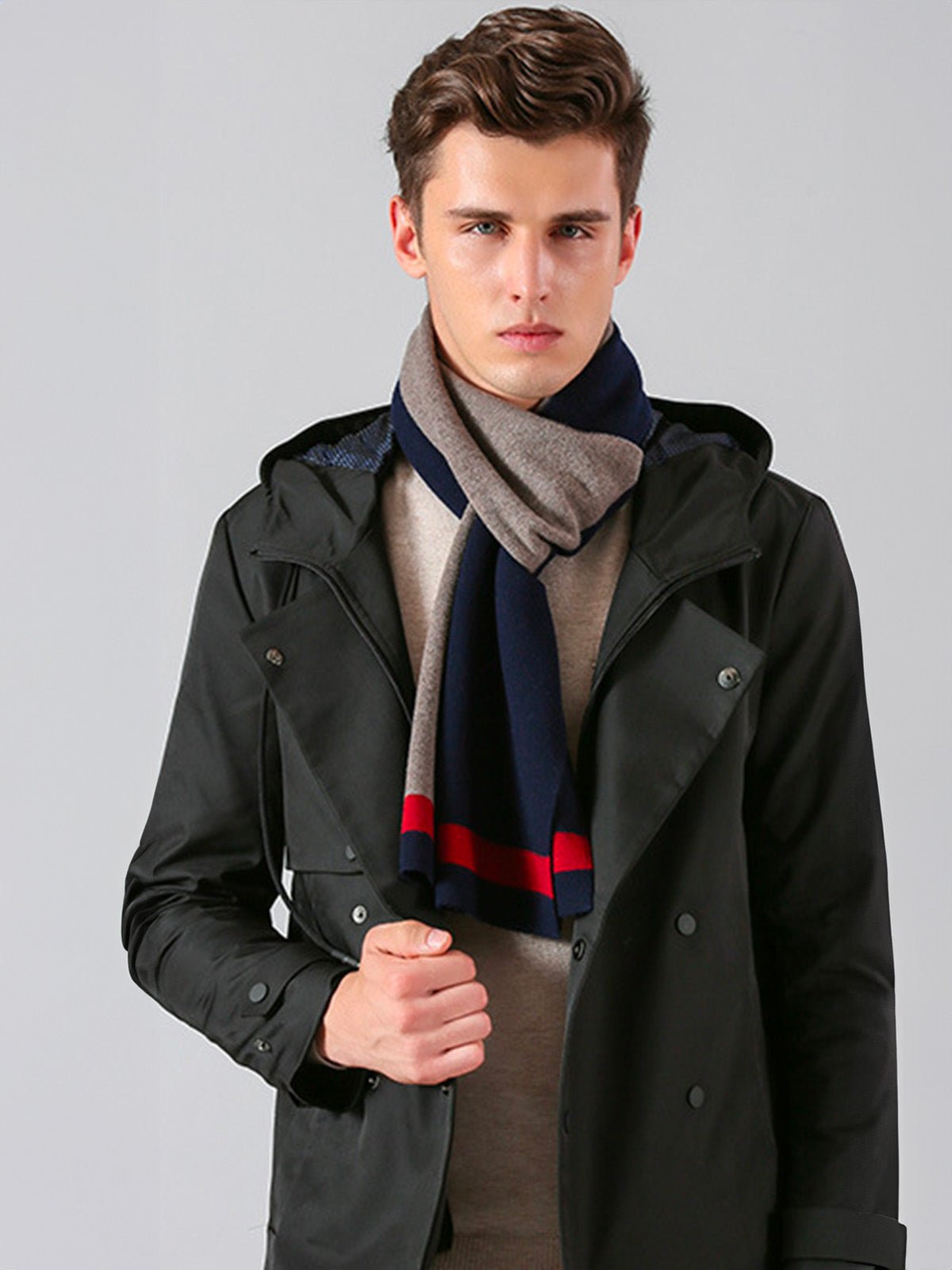 Écharpe en pure laine, douceur hivernale, tricot fin, design sobre, rayures contrastées, accessoire chaud, style business, modèle Olide - Écharpe - Style 1