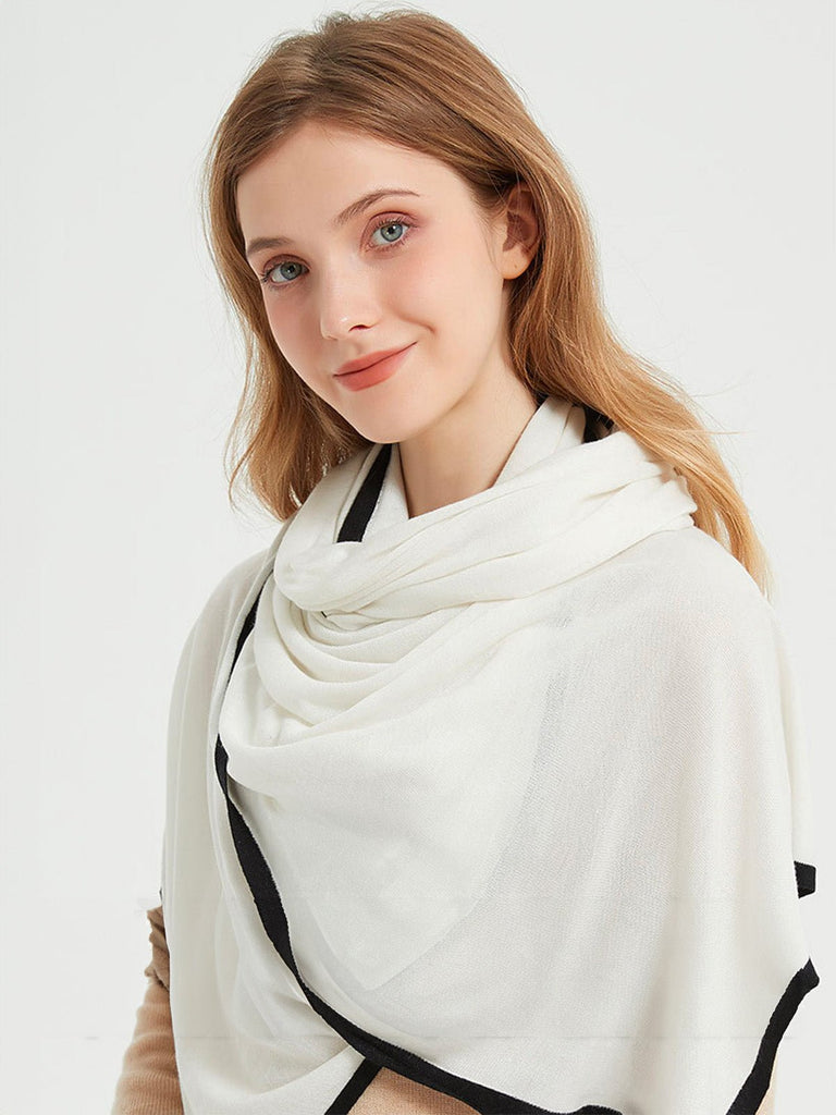 Écharpe femme hiver, longue écharpe chaude, laine cachemire modale, bords contrastés, style sobre et chic, modèle Gwen - Écharpe - Blanc