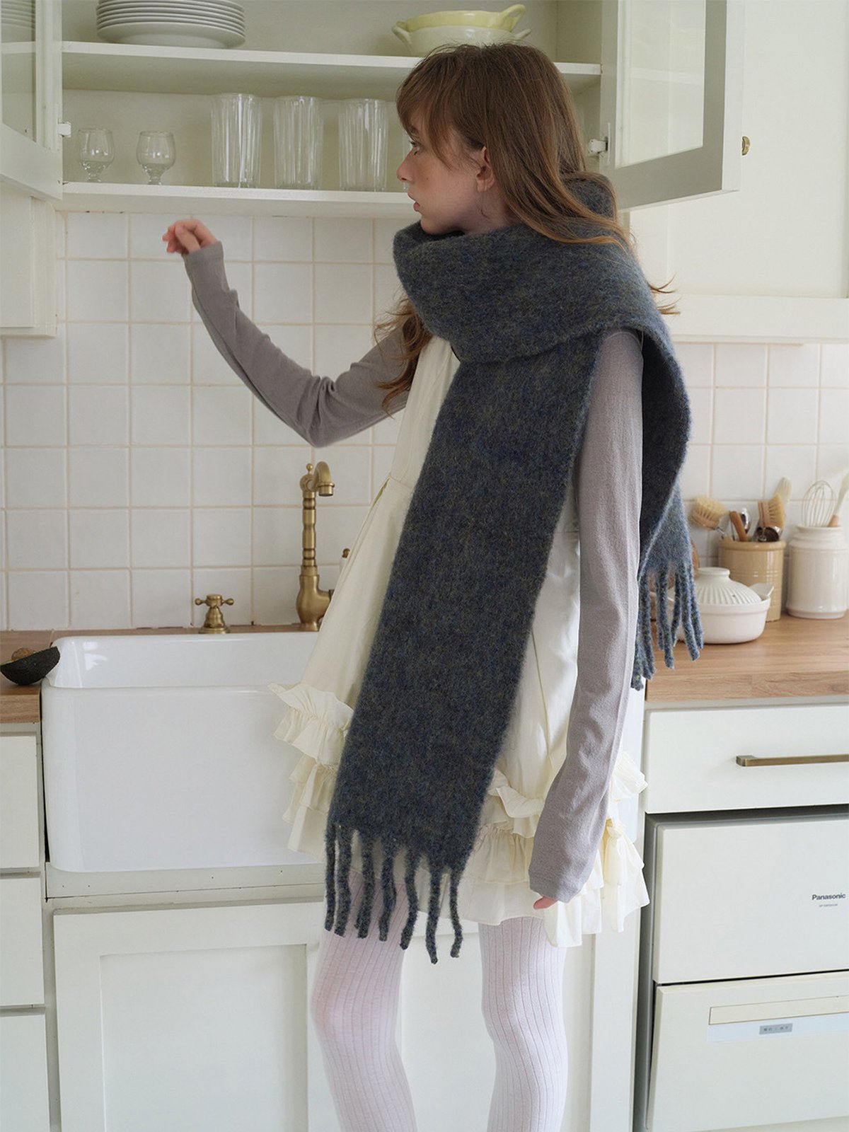 Écharpe longue douce hiver, laine mélangée chaude, coloris chinés, avec franges, accessoire cocooning chic, modèle Sodène - Écharpe - Gris foncé