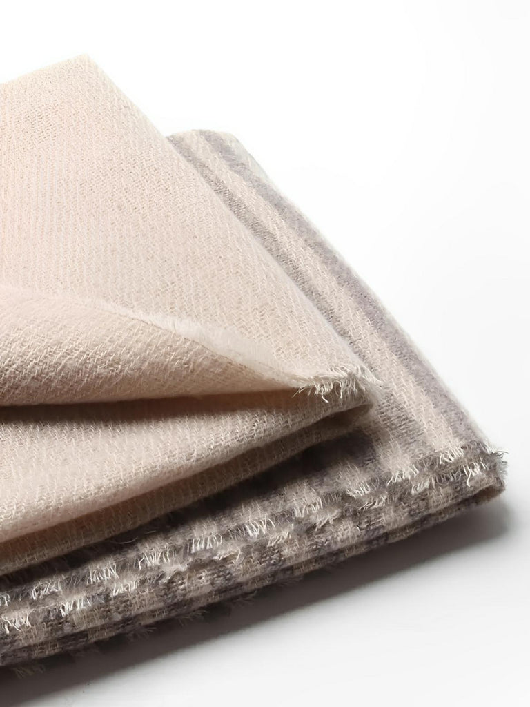 Écharpe pour femme, d'hiver, rayée, douce, à motifs rayures et carreaux gris, modèle Anaïs - Écharpe - Beige