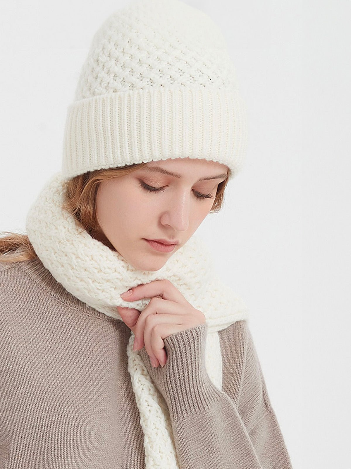 Ensemble bonnet et écharpe chaud hiver tricoté, assortie, laine doux, style décontracté, accessoire mixte hiver, modèle Ulse - Écharpe - Blanc