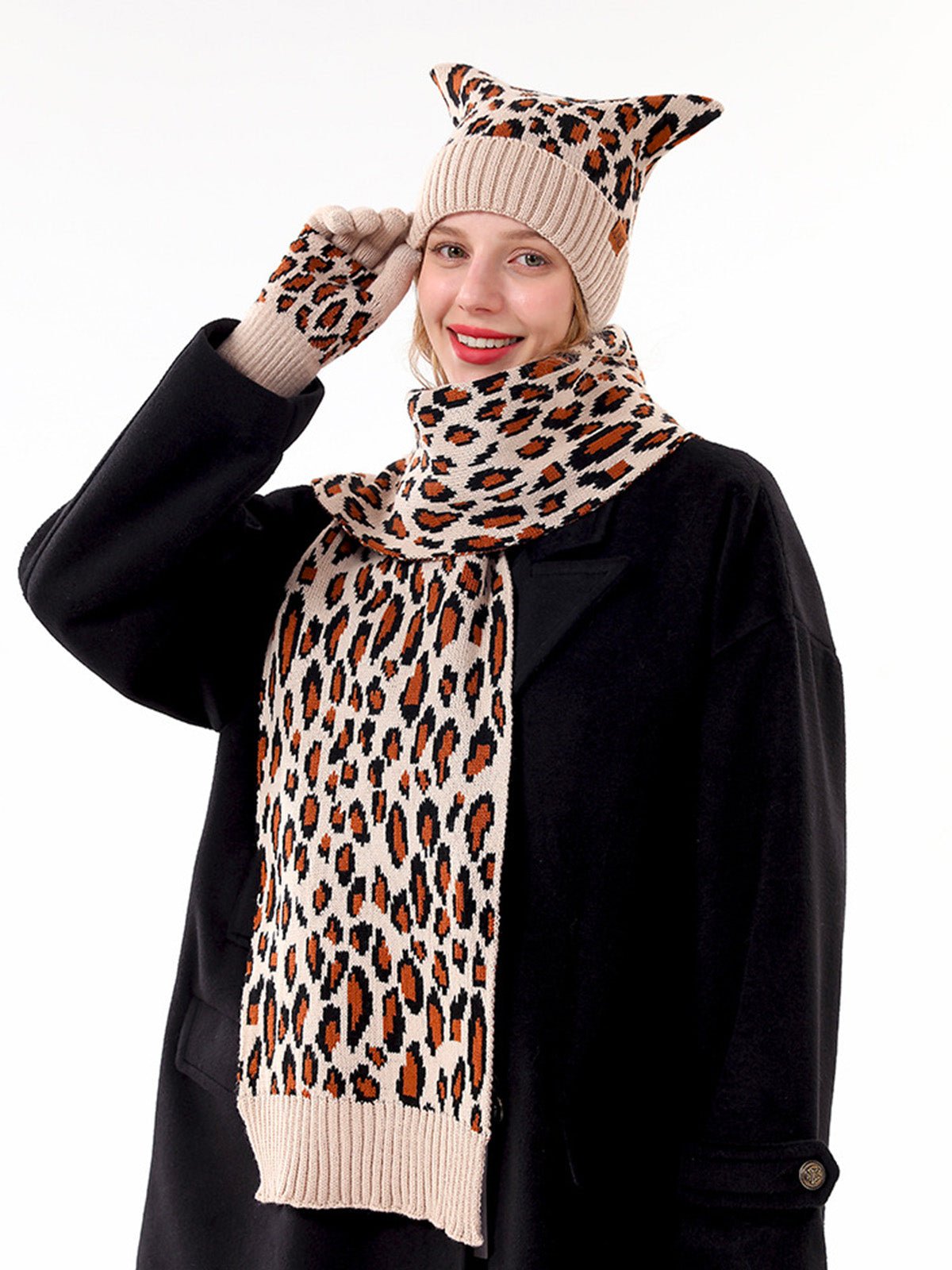 Ensemble bonnet gants écharpe femme, tricot léopard hiver, set léopard chaud 3 pièces, accessoire mode saison froide, cadeau original automne hiver, modèle Zéderine - Écharpe - Beige