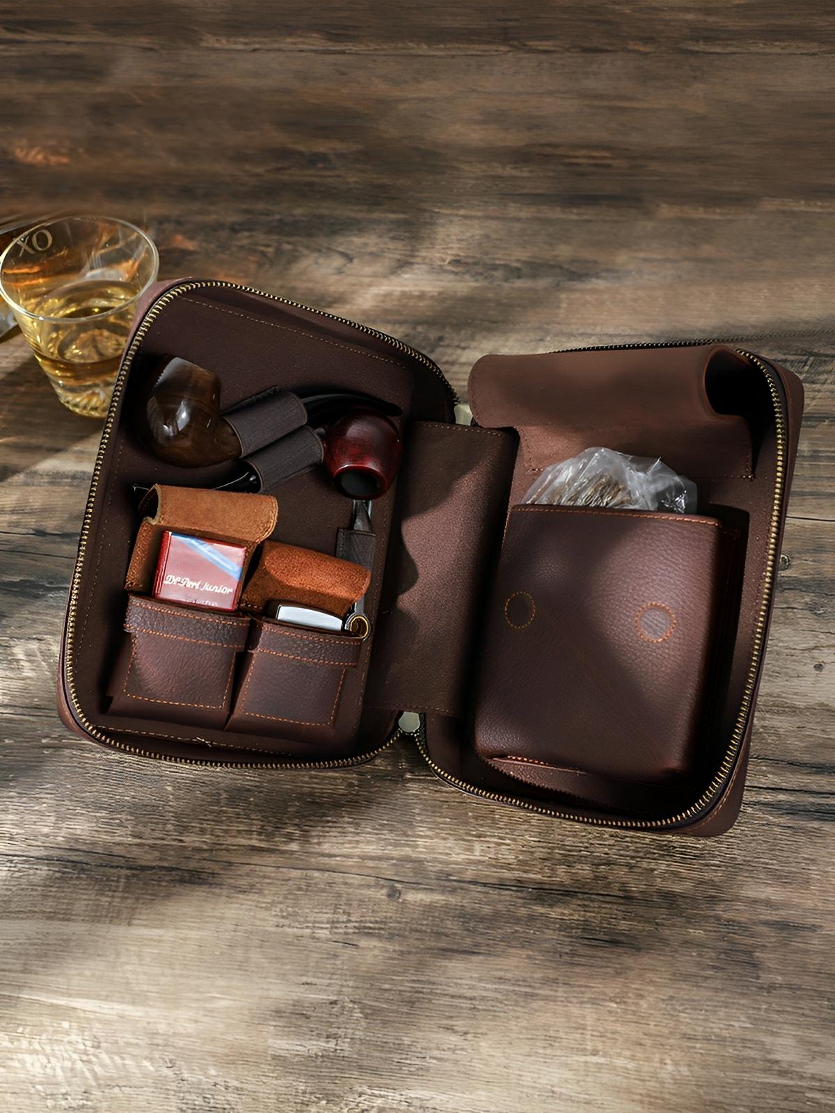 Étui à pipe, en cuir, nombreux rangements, accessoire pour fumeur, modèle Adraste - Coffret - Café
