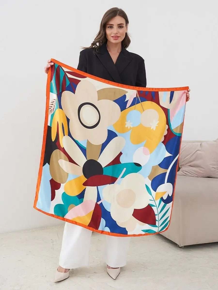 Foulard carré 70x70, soyeux au toucher, imprimé floral multicolore, bordure orange vive, accessoire mode polyvalent, modèle Kalya - Écharpe - Multicolore