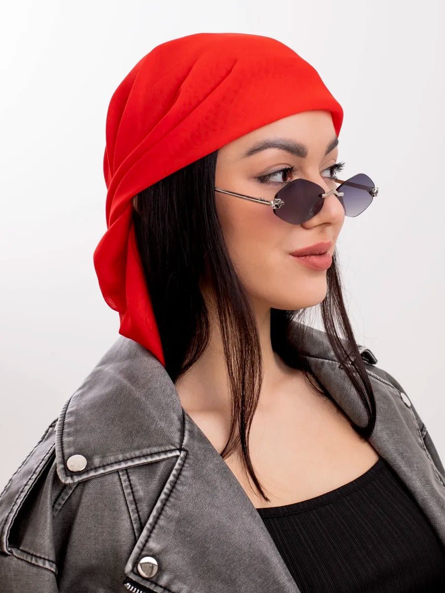 Foulard carré femme 95x95cm, soie imitation douce, coloris unis variés, accessoire polyvalent, léger printemps été, modèle Lala - Écharpe - Rouge