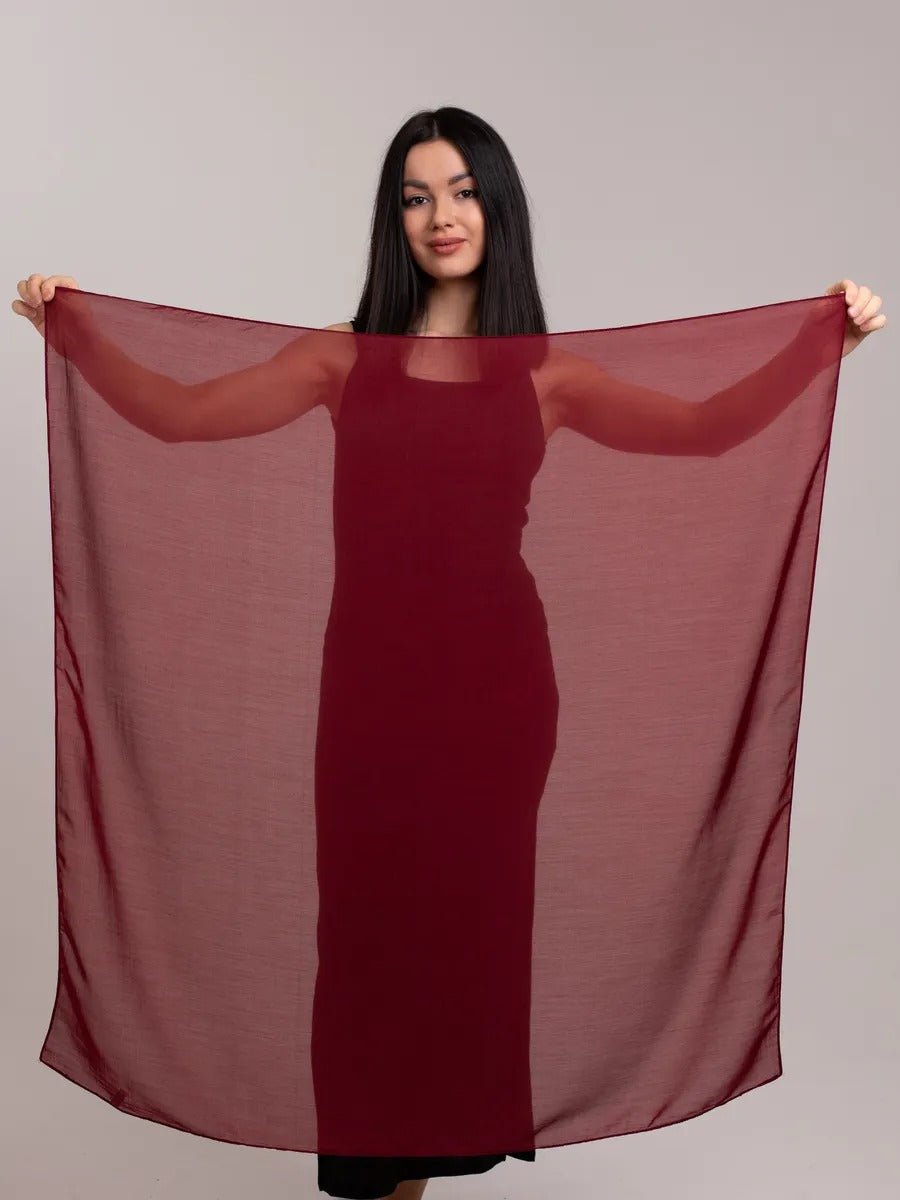 Foulard carré femme 95x95cm, soie imitation douce, coloris unis variés, accessoire polyvalent, léger printemps été, modèle Lala - Écharpe - Bordeaux