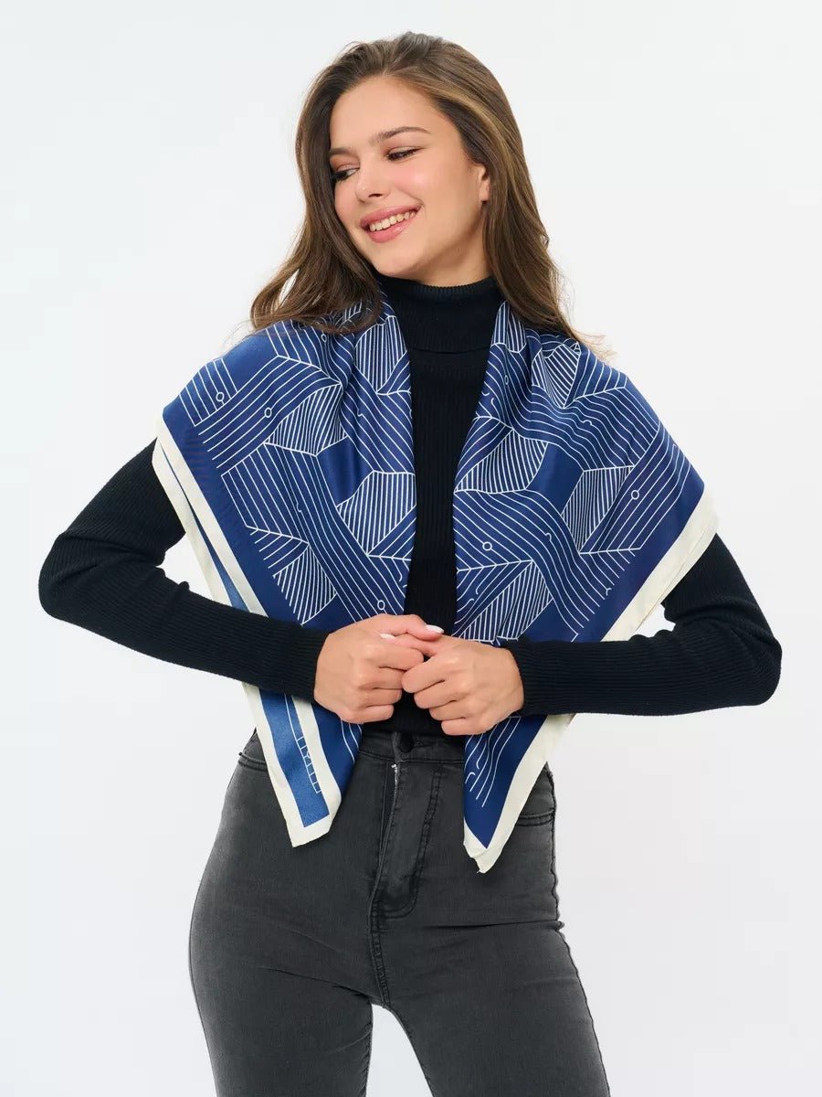 Foulard carré femme, soie synthétique douce, imprimé géométrique moderne, grande écharpe 90x90 cm, accessoires tête et cou, style chic urbain, modèle Albane - Écharpe - Bleu