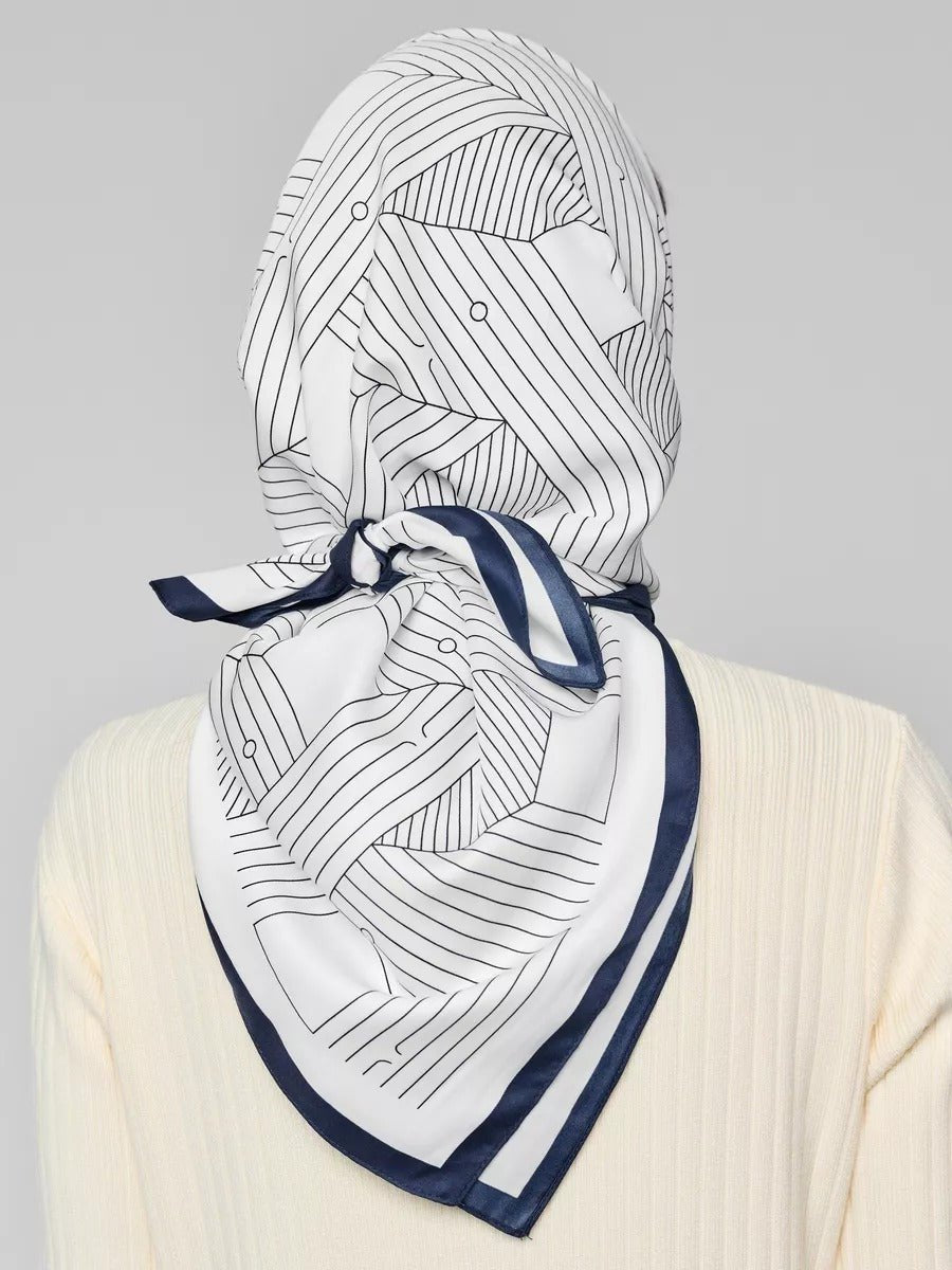 Foulard carré femme, soie synthétique douce, imprimé géométrique moderne, grande écharpe 90x90 cm, accessoires tête et cou, style chic urbain, modèle Albane - Écharpe - Blanc