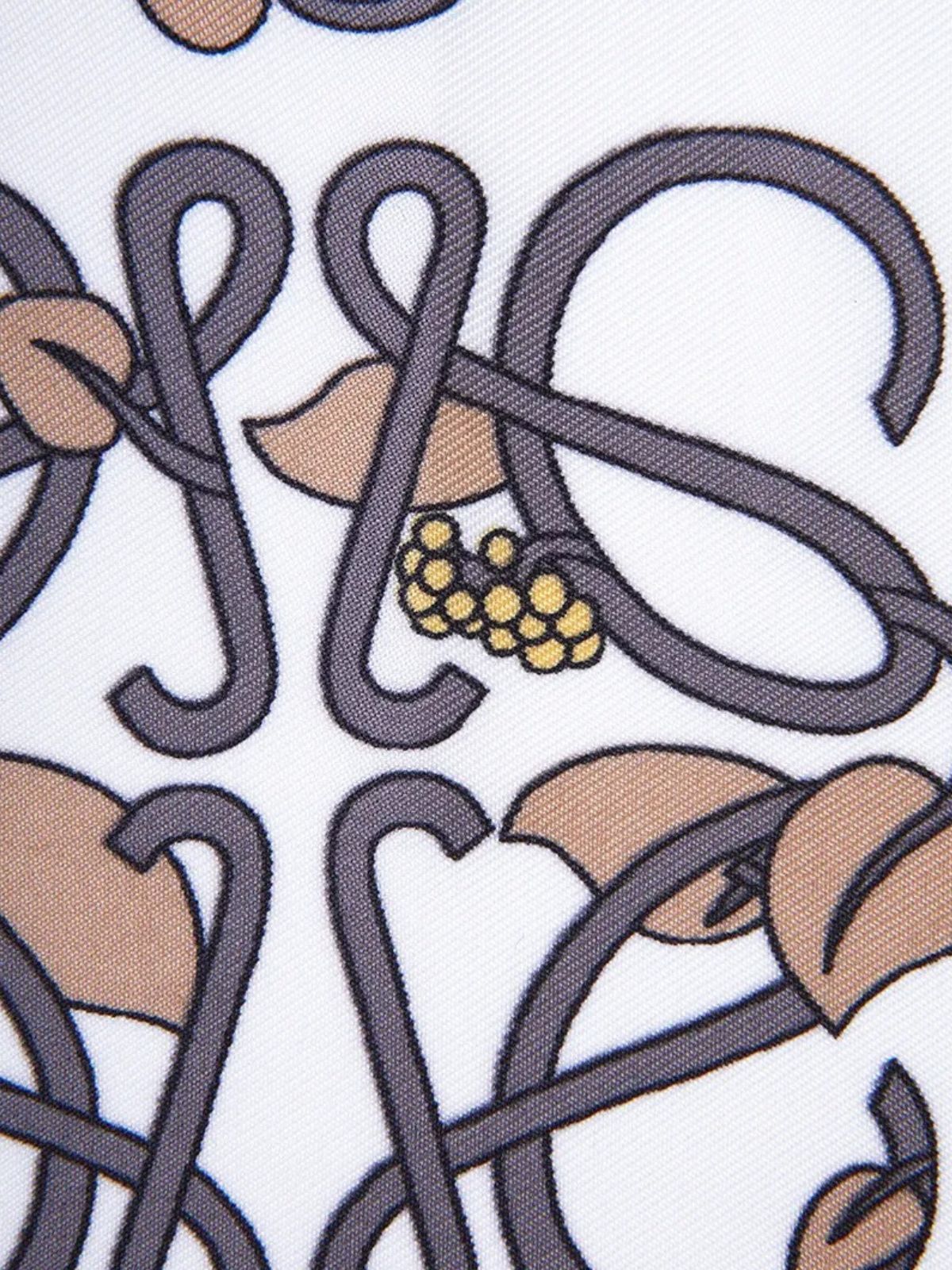 Foulard carré soyeux femme, motif graphique beige et noir, accessoire cheveux ou cou, multifonction doux et fluide, carré 90x90cm pour tenues chic, modèle Lorane - Écharpe - Beige
