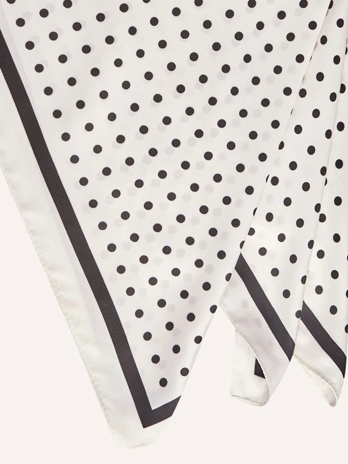 Foulard femme aspect soie, foulard blanc à pois, carré soyeux 90x90, accessoire tête ou cou, style rétro chic, modèle Georgette - Écharpe - Blanc