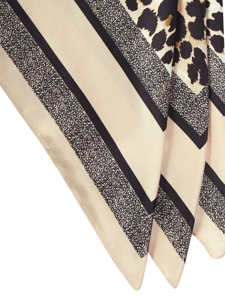Foulard femme soyeux léopard, carré 90x90 cm, accessoire cheveux ou cou, imprimé animal beige et noir, printemps été modèle Pricilla - Écharpe - Beige Léopard