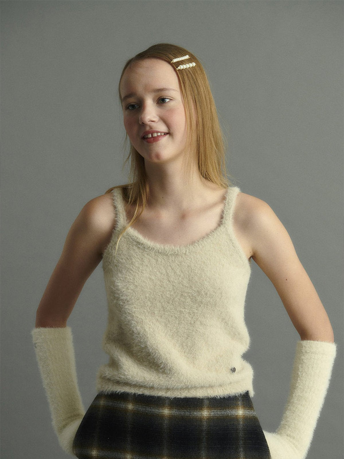 Gant long hiver femme, fausse fourrure doux, gant sans doigts peluche, gant violet crème noir, gant mode hiver chaud, modèle Likta - Écharpe - Blanc