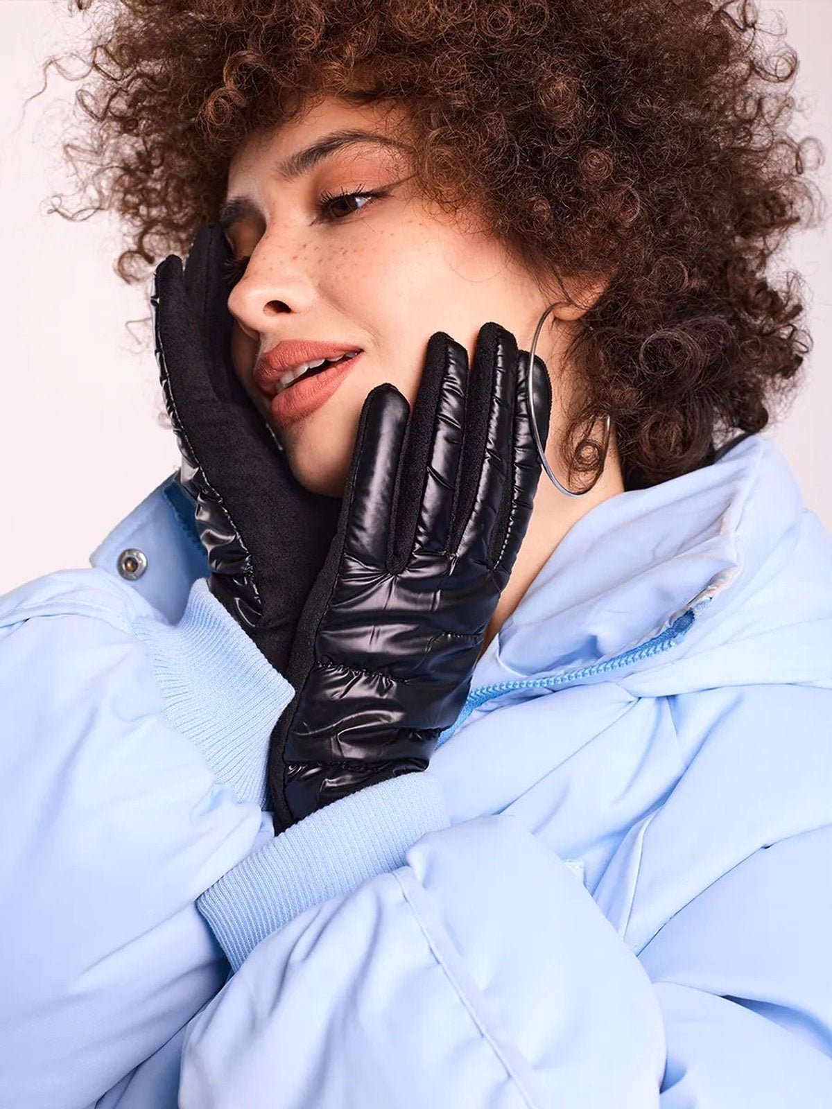 Gants d’hiver femme tactiles, chauds et imperméables, avec doublure polaire et finition velours, modèle Carlotta - Écharpe - Noir