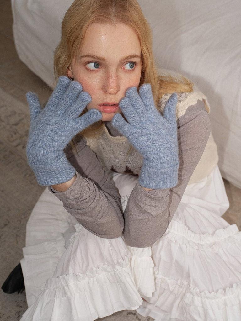 Gants femme hiver, fibre de lapin, maille torsadée douce, toucher tactile, chaud et léger, poignet long côtelé, modèle Patine - Gants - Bleu