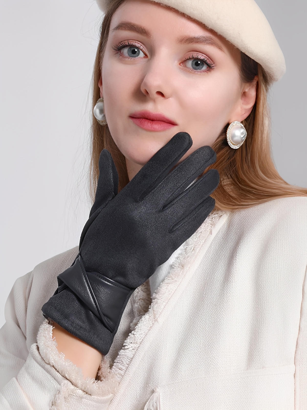 Gants femme hiver, gants tactiles chauds, en suédine doublés, gants chic avec nœud simili vegan, modèle Fouke - Gants - Gris foncé