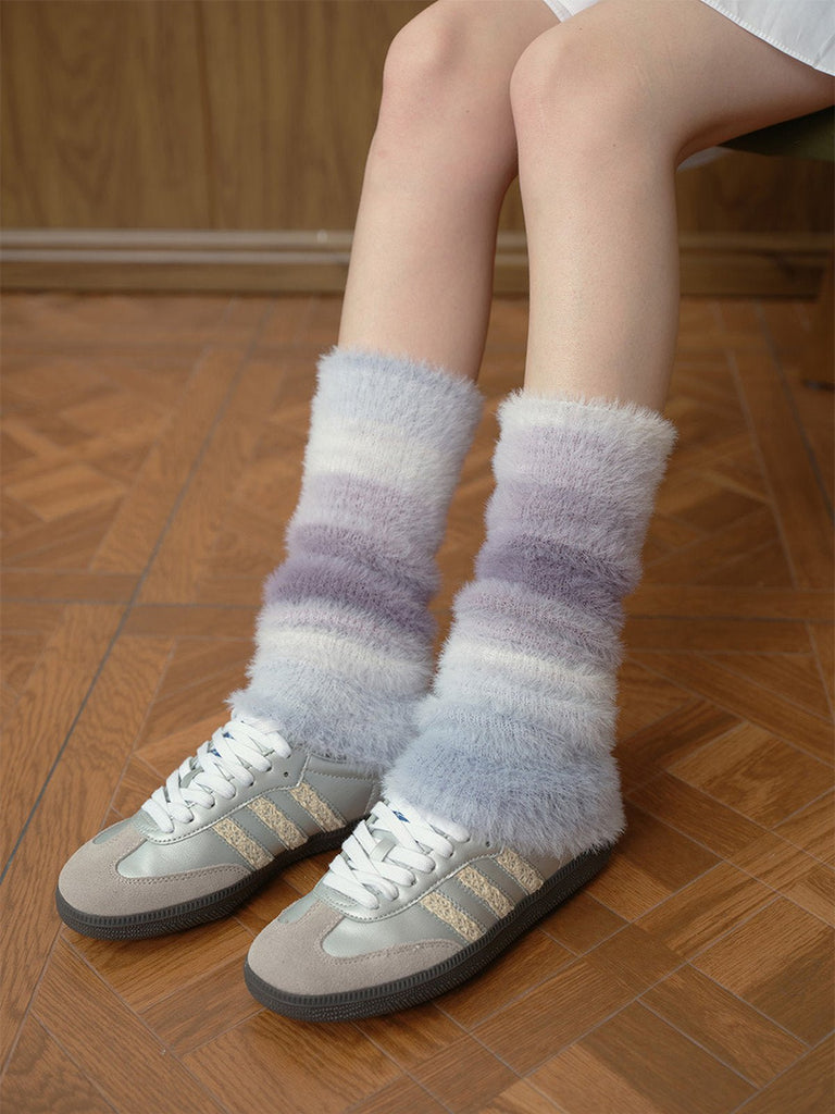 Guêtres douces moelleuses dégradé couleur, accessoires mode hiver, confort thermique, guêtres longues tricotées, chaussettes hautes fantaisie, modèle Gismène - Guêtre - Style 3