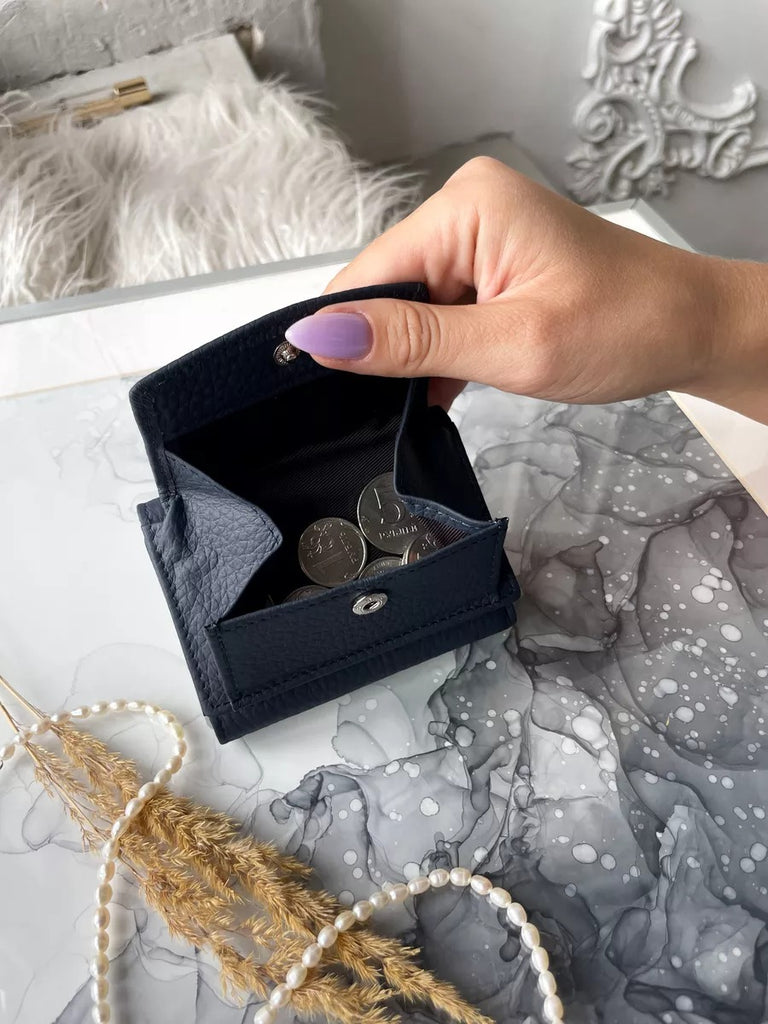 Portefeuille femme compact cuir grainé, protection RFID, porte-cartes pratique, format mini, porte-monnaie intégré, modèle Nadine
