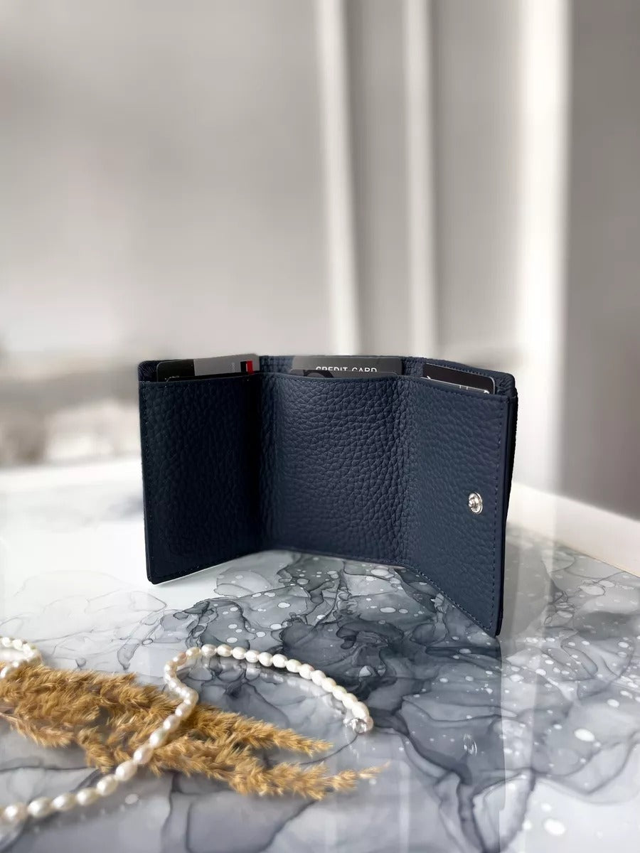 Portefeuille femme compact cuir grainé, protection RFID, porte-cartes pratique, format mini, porte-monnaie intégré, modèle Nadine