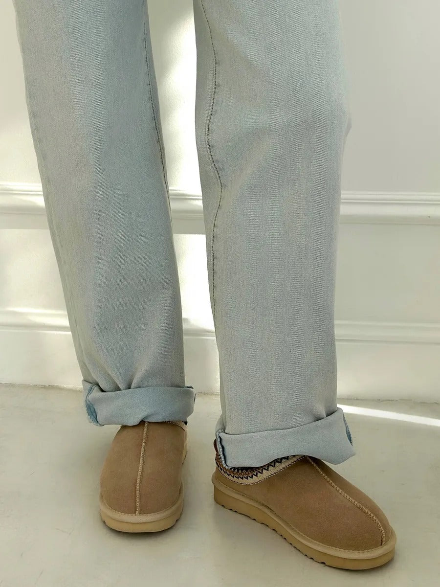 Women's winter slippers, wool-lined slippers for winter, thick sole slippers, home comfort, winter sneakers, Sinda model