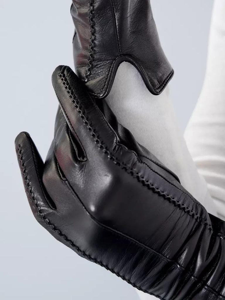 Black leather gloves for women, long winter touchscreen gloves lined with wool, warm and elegant accessories, Guiseppa model