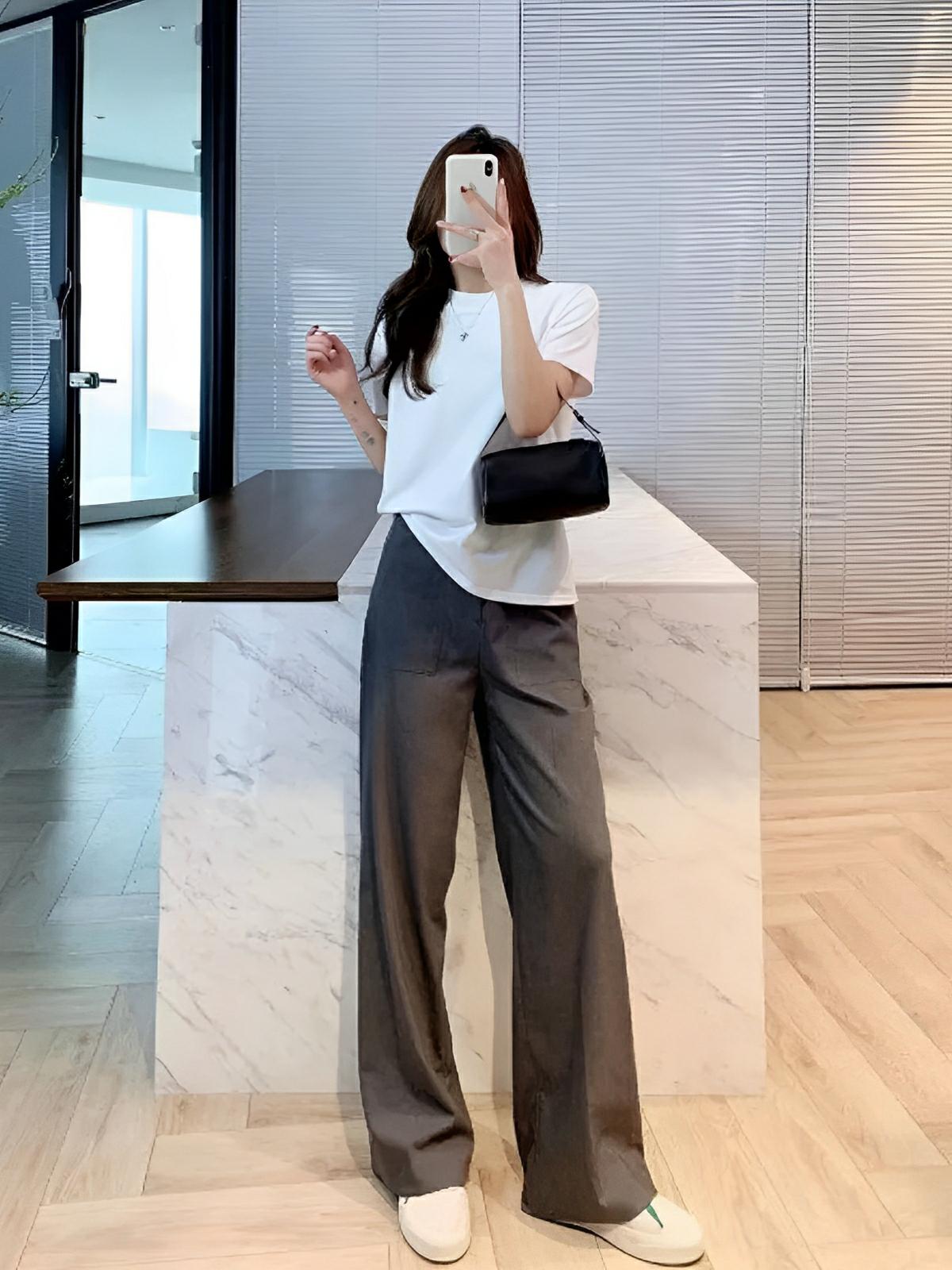 Mini sac à main femme cuir, baguette 90s, petit sac épaule, porté main, bandoulière tendance, modèle Esther - Sac à main - Noir
