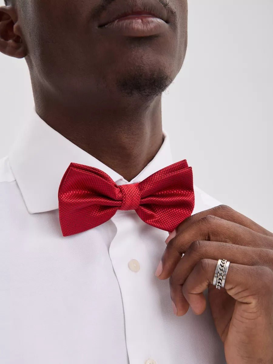 Nœud papillon homme mariage, nœud papillon cérémonie uni, accessoire costard homme, nœud papillon noir, nœud papillon polyester ajustable, modèle Tom - Bonnets - Rouge