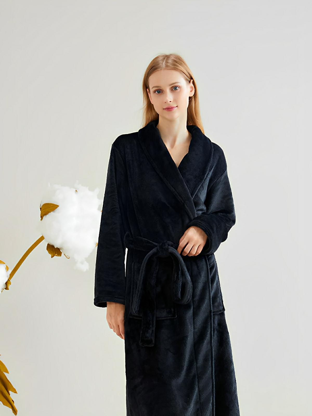 Peignoir flanelle épais, douceur cocooning, confort longue saison, ceinture ajustable, chaleur enveloppante, style unisexe, grande poche pratique, modèle Irmo - Peignoir - Noir M