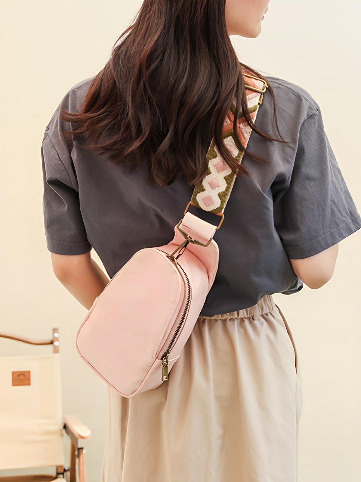 Petit sac bandoulière femme, sac de poitrine compact, style bohème, sangle large réglable, fermeture, modèle Vida - Sac Bandoulière - Rose