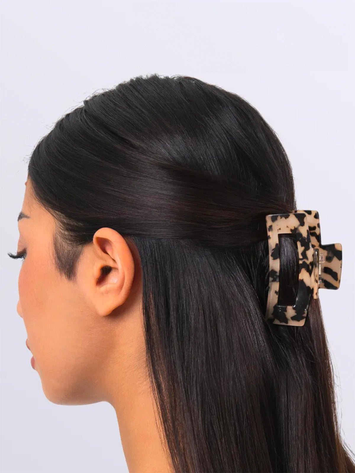 Pince à cheveux léopard, pince crabe cheveux femme, accessoire coiffure résine, pince cheveux grande taille, pince cheveux solide, modèle Aïra - Pince à cheveux - Beige et noir