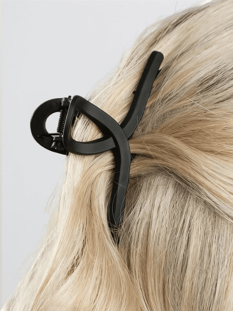 Pince à cheveux noir mat, grand clip crabe plastique, maintien solide cheveux épais, coiffure rapide femme, modèle Malissa - Pince à cheveux - Noir