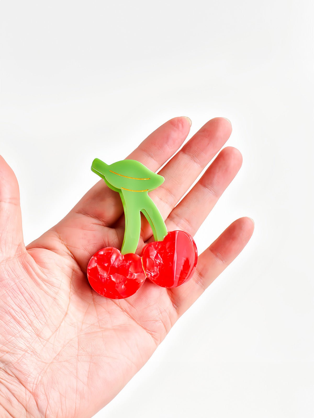 Pince cheveux cerise, pince crabe fruit rouge, pince cheveux femme mignonne, accessoire coiffure original, pince cheveux acrylique verte et rouge, modèle Cerisia - Pince à cheveux - Rouge