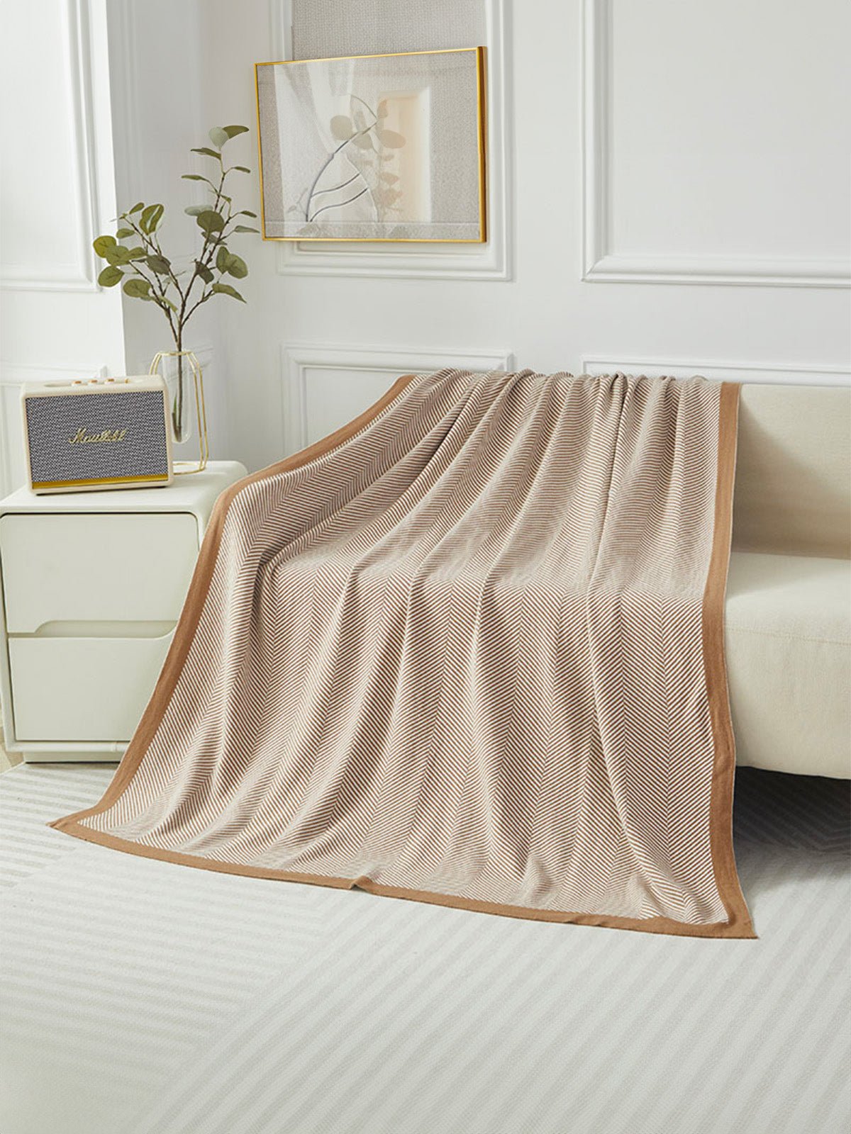 Plaid chevron doux, couverture tricotée, plaid canapé lit, plaid cocooning, couverture légère, modèle Idilo - Beige