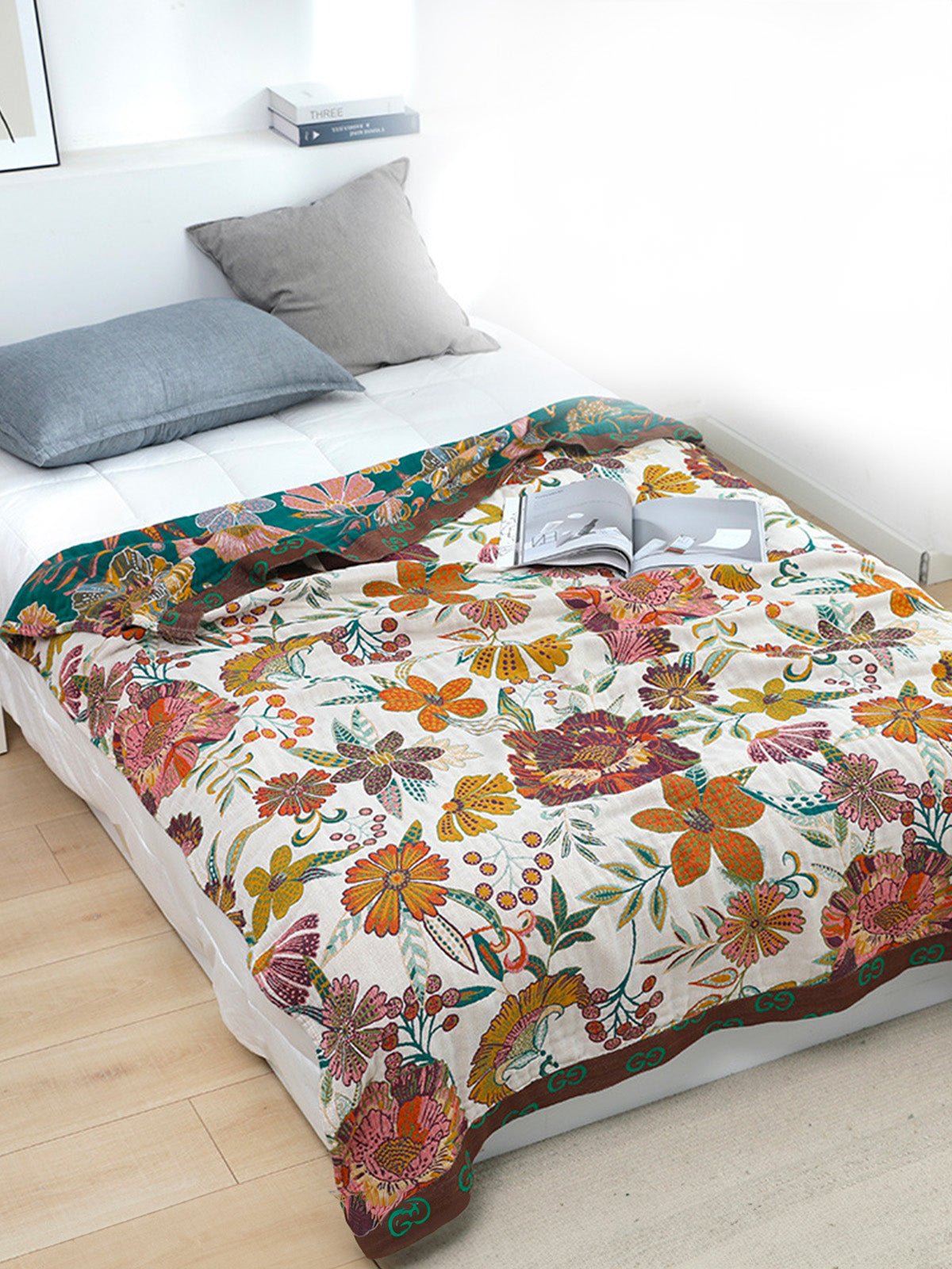 Plaid fleuri coton gaufré, couverture légère lit canapé, jeté de lit bohème, motif floral coloré, plaid respirant été, modèle Yelma - Multicolore 150 x 200 cm