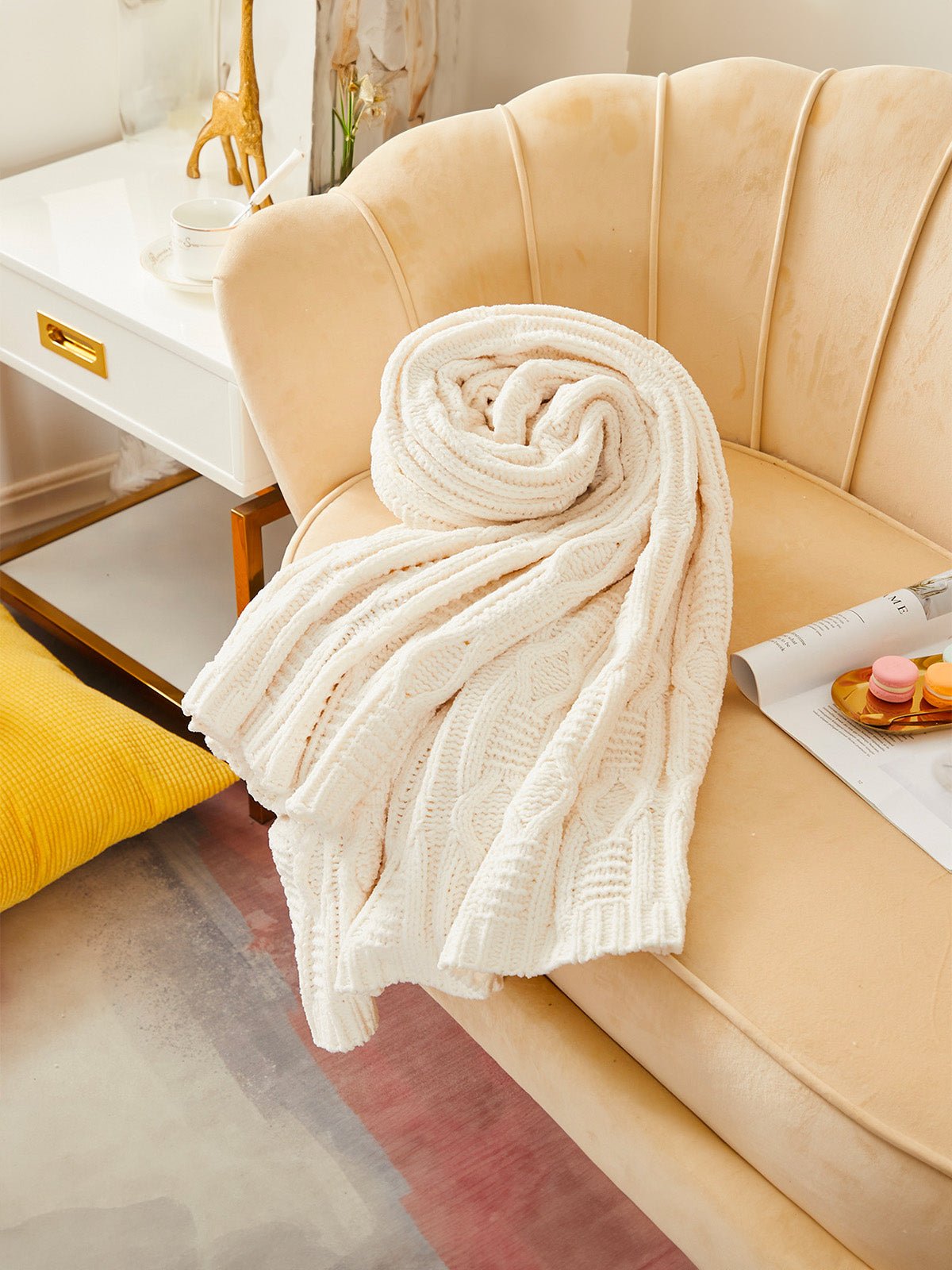 Plaid tricoté doux, couverture coton crème, jeté canapé cosy, plaid nordique maison, couverture torsadée chaude, modèle Aïko - Blanc