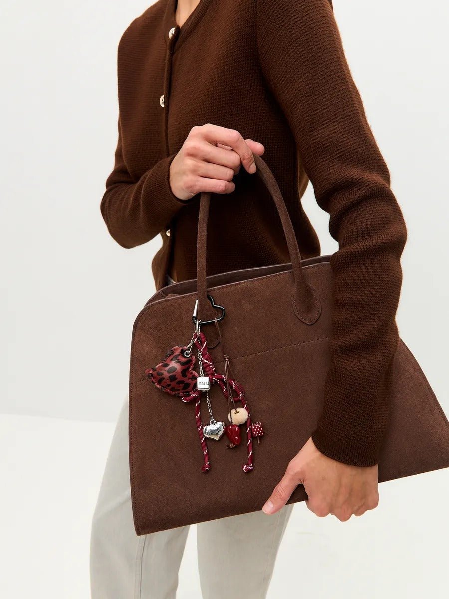 Porte - clés sac cœur léopard, bijou fantaisie, breloques peluche, nœud décoratif, attache mousqueton, modèle Savana - Rouge