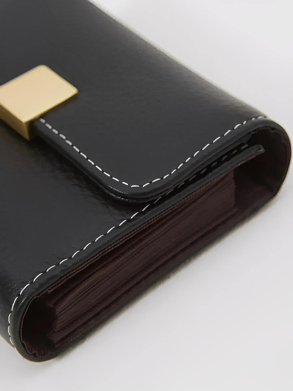 Portefeuille femme compact cuir grainé, porte - cartes sécurisé, format mini, bouton - pression doré, rangement accordéon, modèle Judith - Porte - feuille - Noir