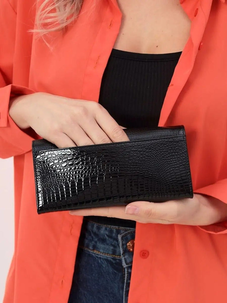 Portefeuille femme cuir verni aspect crocodile, grand format, fermeture aimantée, porte - monnaie intégré, multi - cartes, modèle Felicia - Porte - feuille - Noir