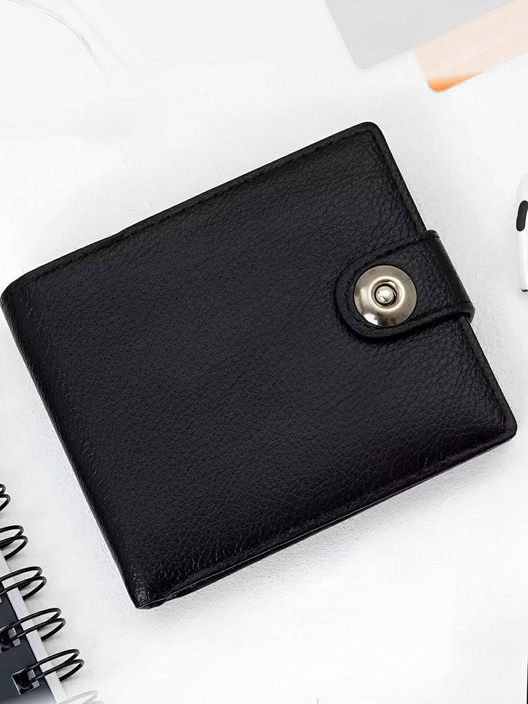Portefeuille pour homme en simili vegan, fermeture à bouton, format compact, grande capacité, modèle Raoul - Porte - feuille - Noir